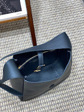 Premium Heritage Tote Bag - Elegant Women's Luxury Designer Style - NM3408