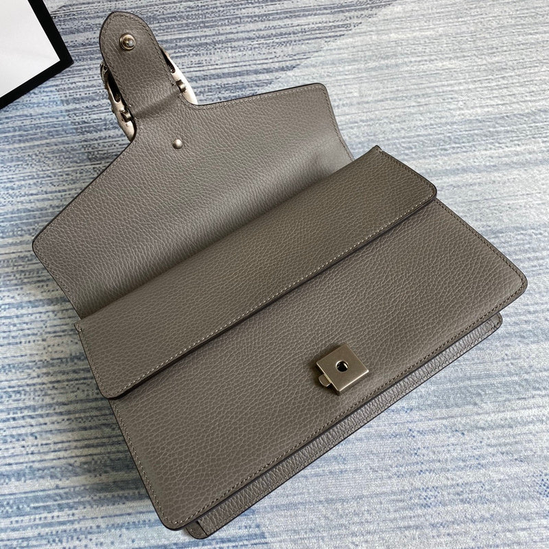 Close-up detail of chic classic women's handbag – women's everyday handbag