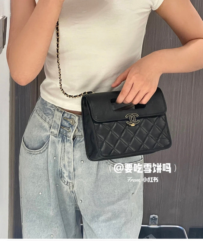  women's handbag, mid design, view 4