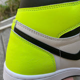 Nike Men's & Women's Premium Athletic Sneakers — Style 235 hardware detail