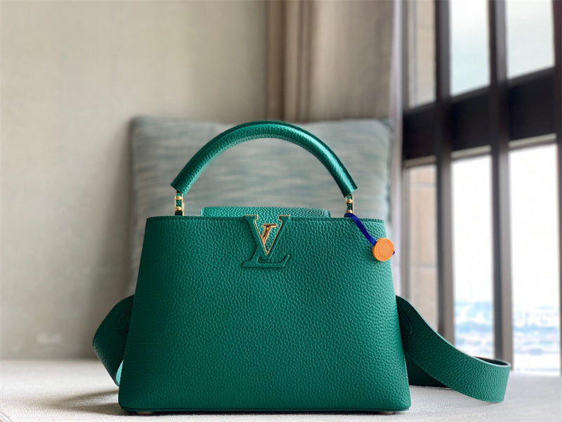  crossbody bag interior and compartment view 15