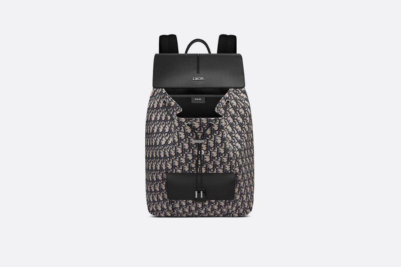 Front view of premium everyday-luxe women's handbag – women's luxury accessory