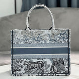 Interior view of structured chic women's handbag – women's premium purse