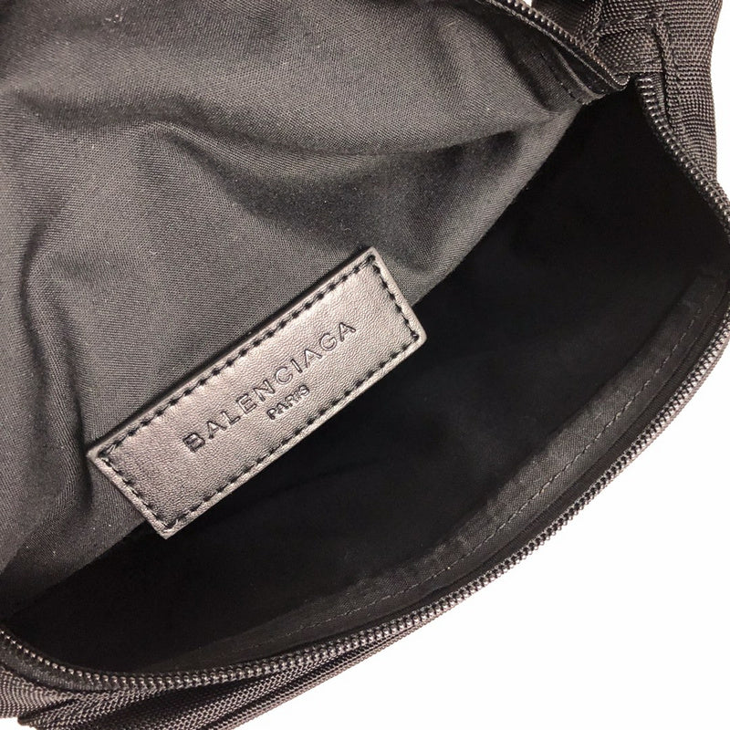 Side profile of statement polished women's handbag – women's everyday handbag