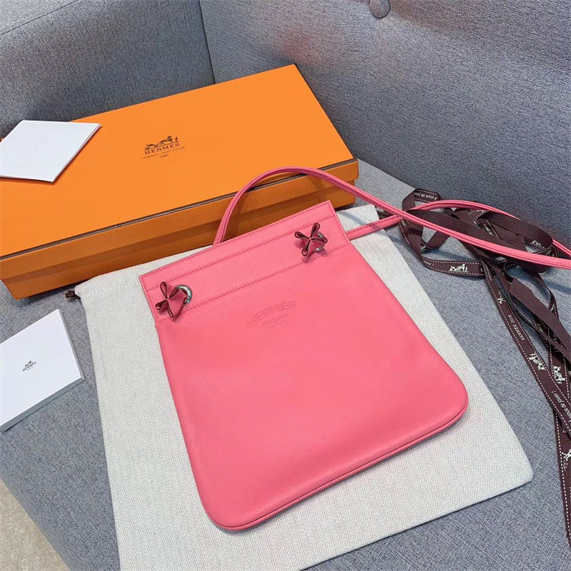 Classic handbag styled for everyday wear