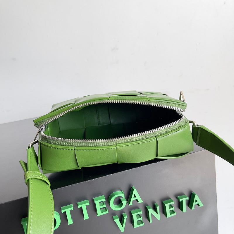 Timeless Vegan Leather Handbag - Sleek Minimalist Lines | Women's Everyday Carry Handbag #1604 - product detail shot (image 10) of designer-inspired handbag