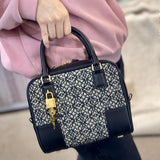 Ziva's Charm handbag – detail view (20cm*11cm*18cm)