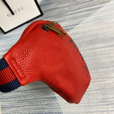 Handle and strap detail of premium polished women's handbag – women's premium purse