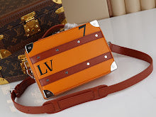 Chic Designer Crossbody Purse - Premium Luxury Women's Style - NM4850