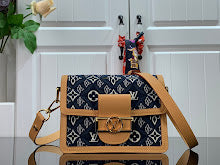 Chic Women's Shoulder Handbag - Luxury Premium Designer Style - NM5443