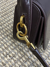 Chic Women's Crossbody Handbag - Luxury Premium Designer Style - NM3611