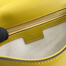 Premium Women's Shoulder Bag - Designer Luxury Fashion Accessory - NM4082