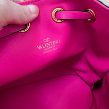 Chic Women's Crossbody Handbag - Luxury Premium Designer Style - NM2802