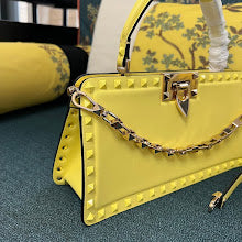 Chic Designer Satchel Bag - Luxury Women's Top Handle Handbag - NM2956