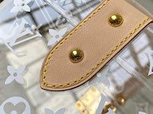 Premium Leather Crossbody Bag - Elegant Women's Designer Handbag - NM4287