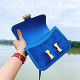  Timeless shoulder bag carried on shoulder