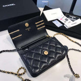 Zivas Charm Classic Sensibility Luxury Handbag (Premium Everyday Carry) – Lifestyle Shot