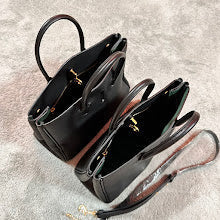 Premium Women's Tote Bag - Luxury Designer Fashion Handbag - NM5503