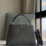  crossbody bag interior and compartment view 39