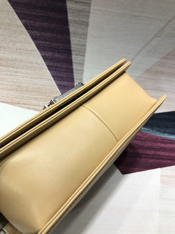  women's handbag, mid design, view 10