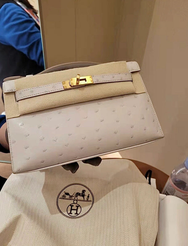 Side view of modern structured handbag