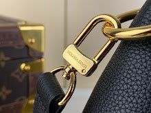 Premium Signature Crossbody - Chic Women's Luxury Designer Bag - NM4571