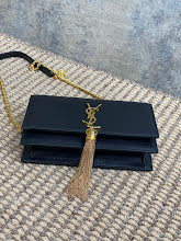 Luxury Iconic Crossbody Bag - Women's Elegant Designer Fashion - NM3751