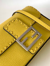 Designer Iconic Shoulder Bag - Luxury Women's Premium Fashion - NM7640