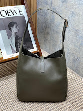 Chic Designer Satchel Bag - Luxury Women's Top Handle Handbag - NM3407