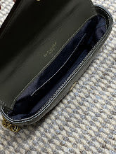 Chic Women's Crossbody Handbag - Luxury Premium Designer Style - NM3722