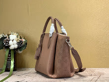 Premium Leather Shoulder Bag - Elegant Women's Designer Handbag - NM4225