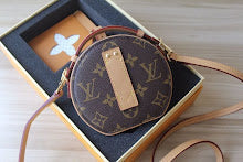 Chic Women's Shoulder Handbag - Luxury Premium Designer Style - NM4441