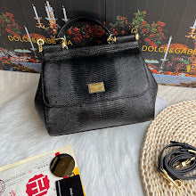 Chic Designer Tote Handbag - Luxury Premium Women's Fashion Bag - NM7118