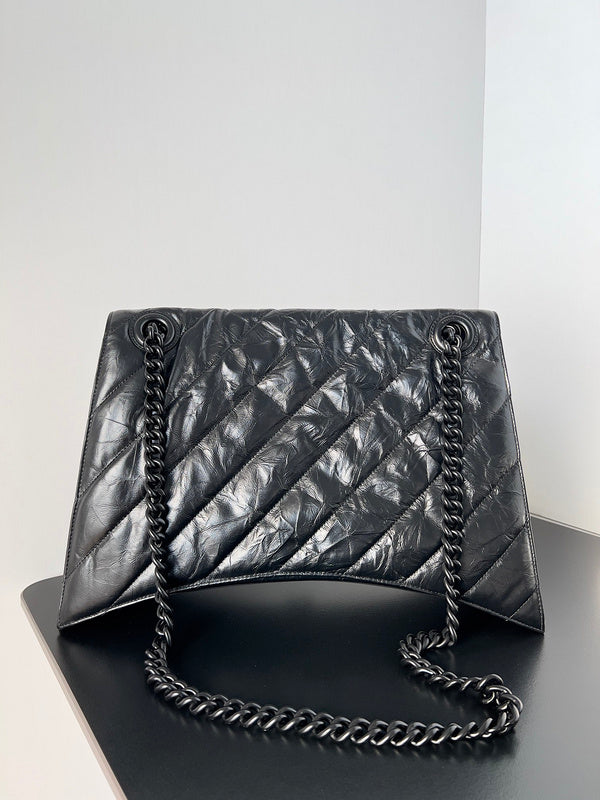 Zivas Charm Everyday Sophistication Fashion Handbag (Contemporary Shape Language) – Interior View