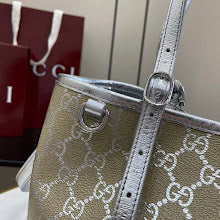 Premium Signature Shoulder Bag - Chic Women's Luxury Designer - NM4012