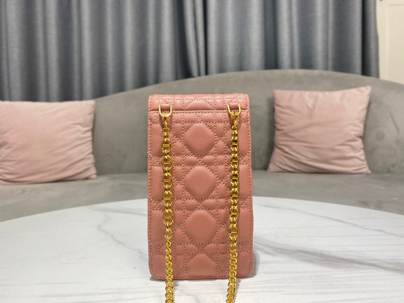 Close-up detail of chic refined women's handbag – women's luxury accessory