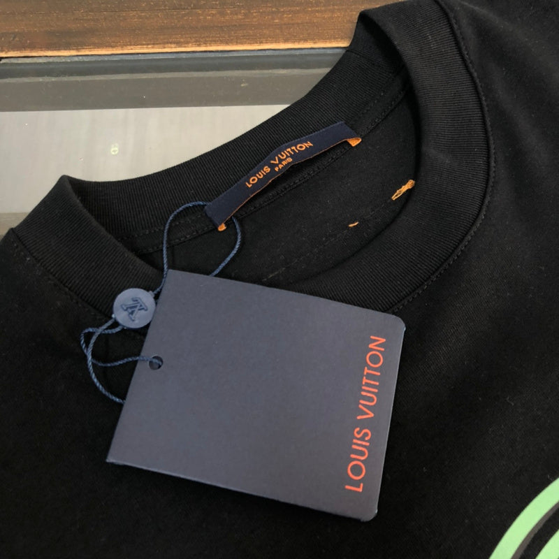 Full styled look of Louis Vuitton cotton t-shirt with streetwear-inspired cut