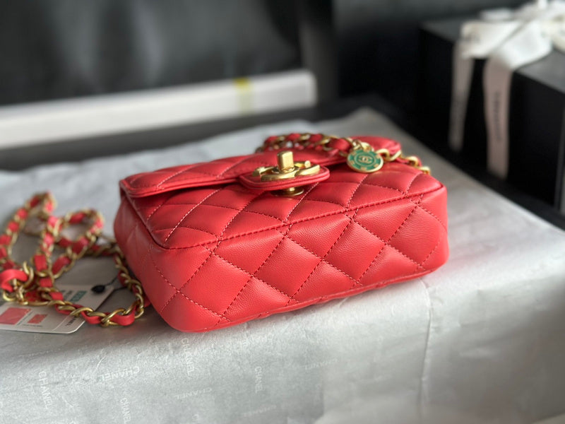 Zivas Charm Refined Everyday Style Designer Handbag (Premium Everyday Carry) – Detail View