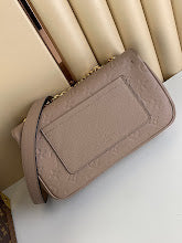 Designer Iconic Shoulder Bag - Luxury Women's Premium Fashion - NM4743