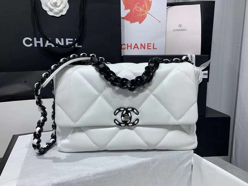 Zivas Charm Understated Luxury Designer Handbag (Thoughtfully Structured Design) – Detail View