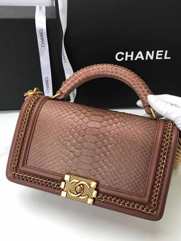  mid purse view 1
