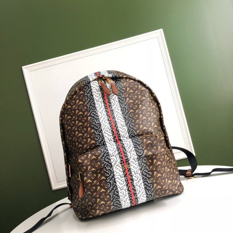 Ziva's Charm handbag – front view (one versatile size)