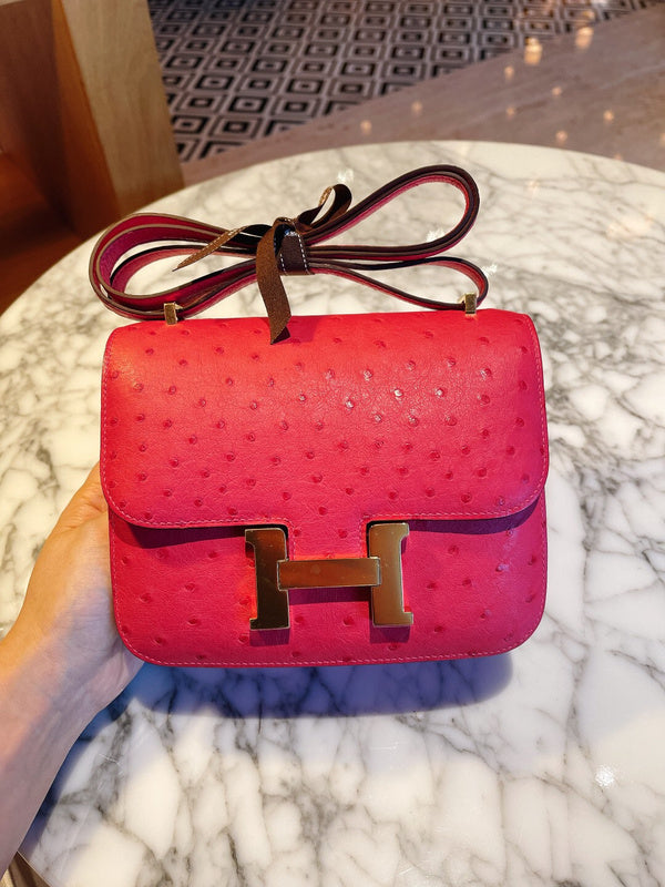 Considered handbag styled for everyday wear