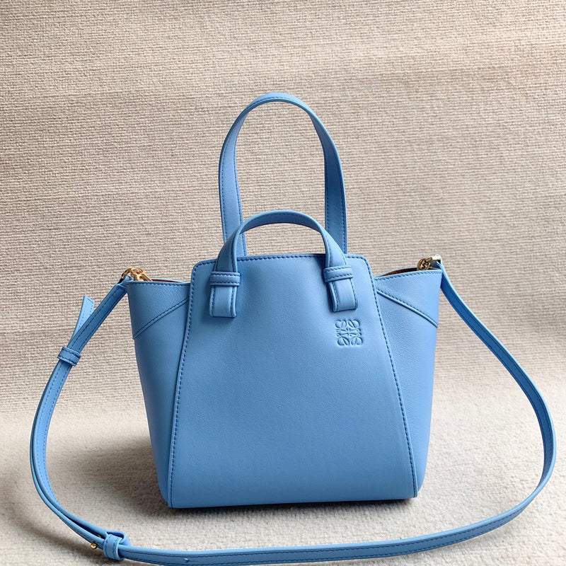 Ziva's Charm handbag – side angle view (20cm*20cm*18cm)