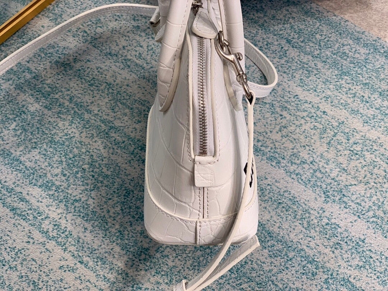 Elegant Premium PU Leather Handbag - Modern Structured Build | Women's Fashion Handbag #654 - product detail shot (image 10) of designer-inspired handbag
