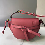 Ziva's Charm handbag – product shot (12.5cm*21cm*9.5cm)