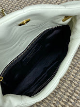 Luxury Iconic Crossbody Bag - Women's Elegant Designer Fashion - NM3476