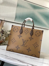 Chic Designer Crossbody Purse - Premium Luxury Women's Style - NM4752