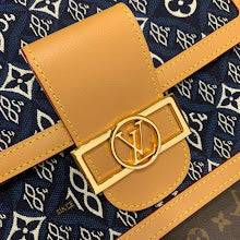 Chic Designer Crossbody Purse - Premium Luxury Women's Style - NM5444