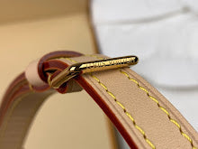 Premium Signature Crossbody - Chic Women's Luxury Designer Bag - NM4720